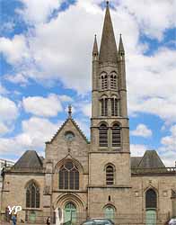eglise st pierre du queyroix